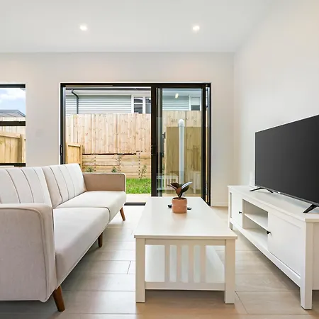 Villa Te Atatu Cozy Brand New House 4